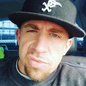 Meet your Posher, Stephen